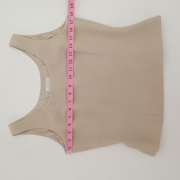 Sleeveless top, size 6P - Picture 9 of 13